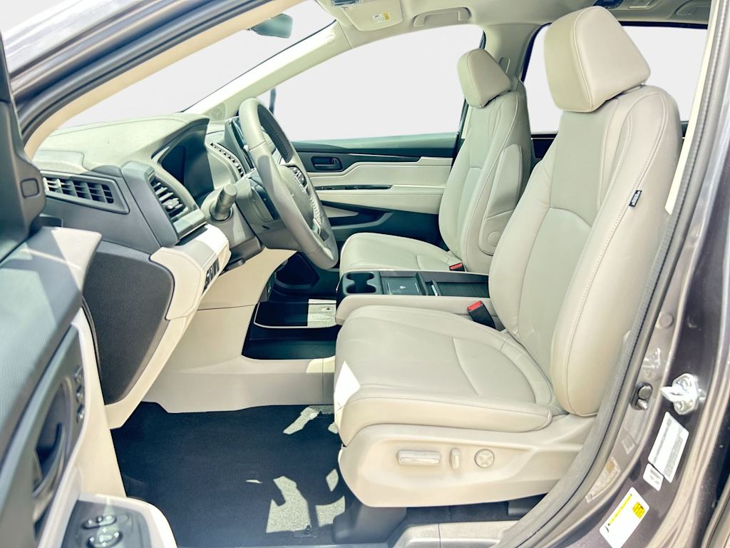 Thumbnail: 2026 Honda Odyssey - 10