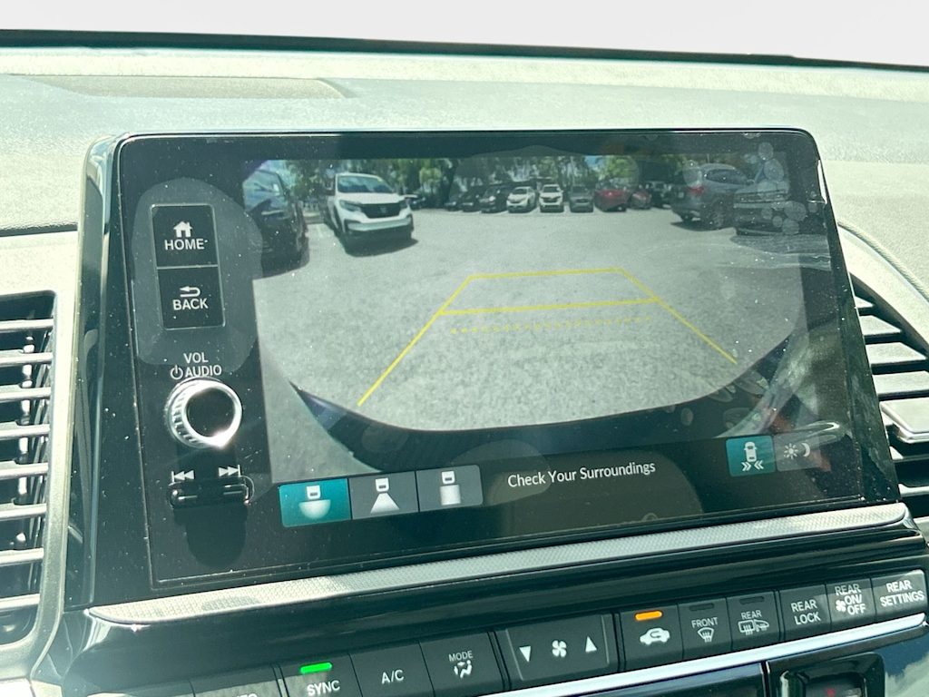 Thumbnail: 2026 Honda Odyssey - 13