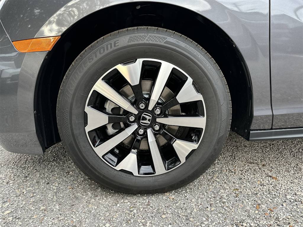 Thumbnail: 2026 Honda Odyssey - 5