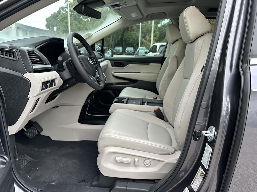 Thumbnail: 2026 Honda Odyssey - 7
