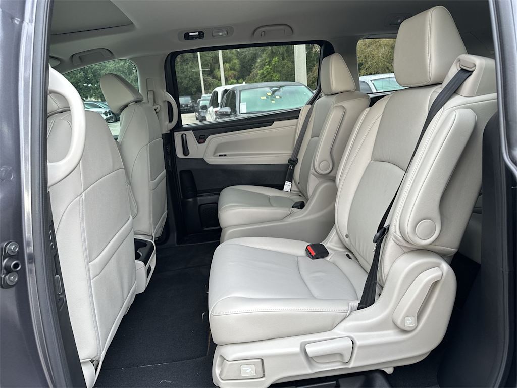 Thumbnail: 2026 Honda Odyssey - 9