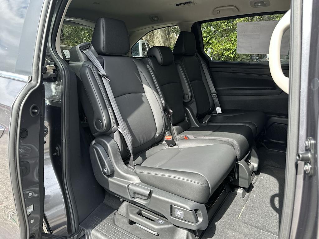 Thumbnail: 2026 Honda Odyssey - 19