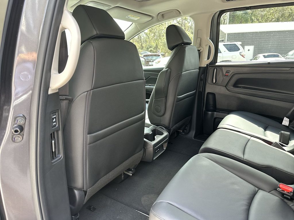Thumbnail: 2026 Honda Odyssey - 18