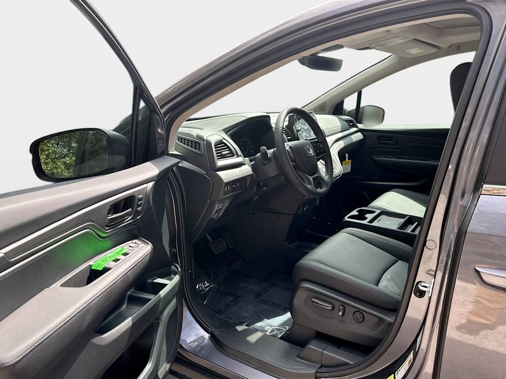 Thumbnail: 2026 Honda Odyssey - 12