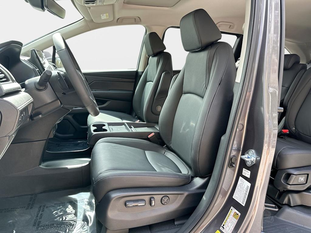 Thumbnail: 2026 Honda Odyssey - 10