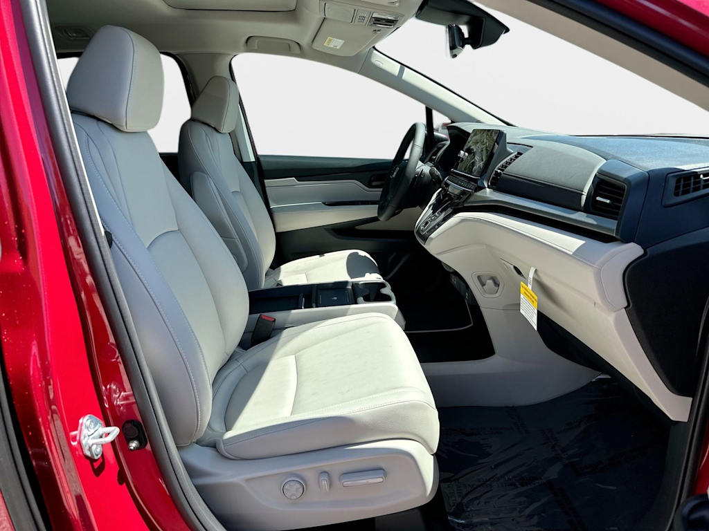 Thumbnail: 2026 Honda Odyssey - 10