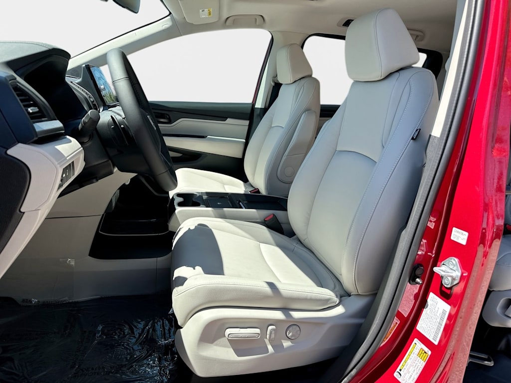 Thumbnail: 2026 Honda Odyssey - 9