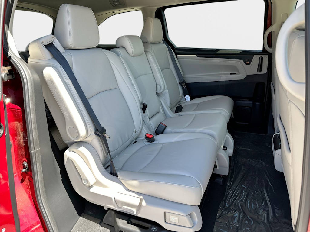 Thumbnail: 2026 Honda Odyssey - 19
