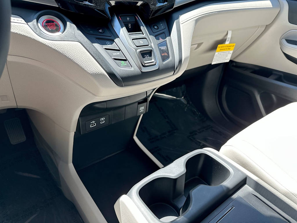 Thumbnail: 2026 Honda Odyssey - 13