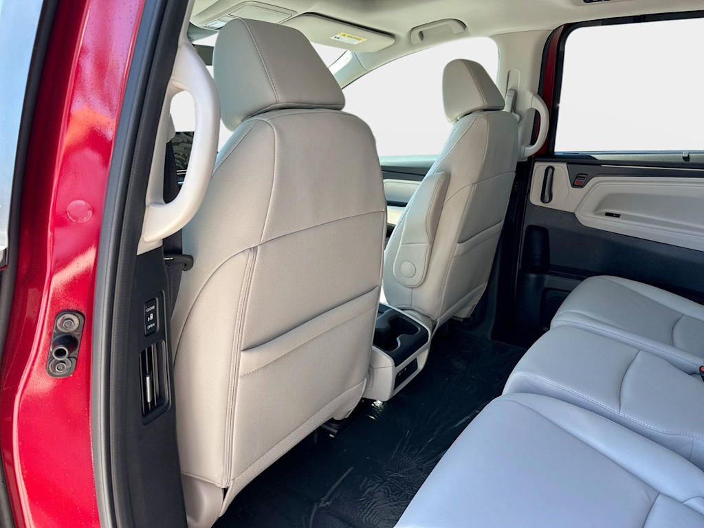 Thumbnail: 2026 Honda Odyssey - 11