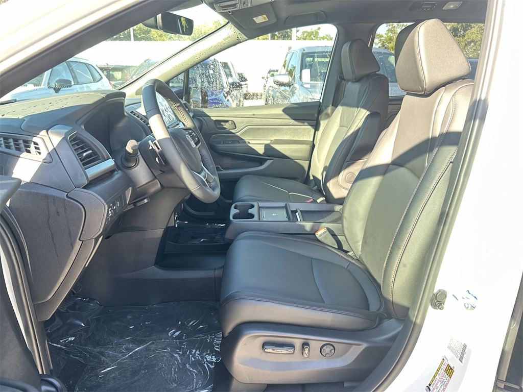 Thumbnail: 2026 Honda Odyssey - 12