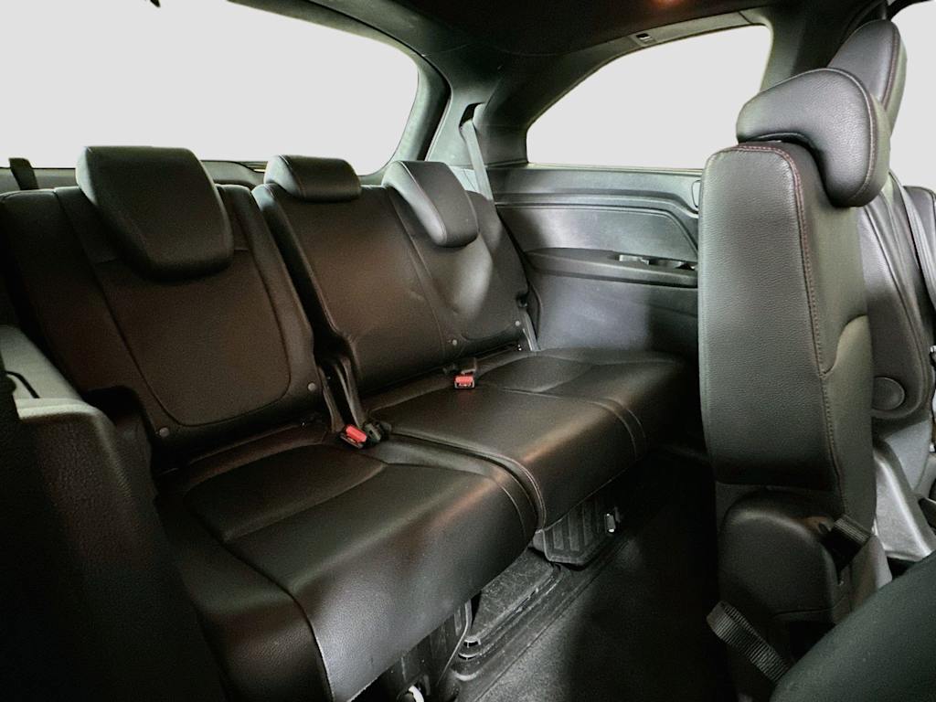 Thumbnail: 2023 Honda Odyssey - 31