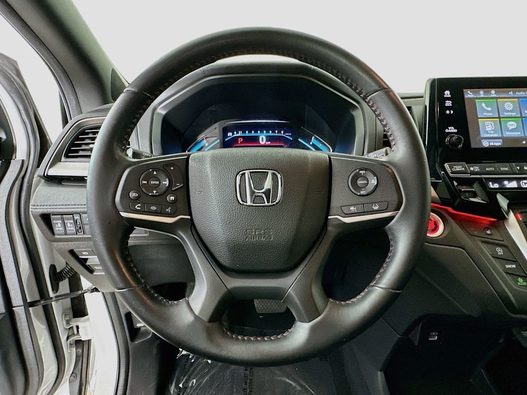 Thumbnail: 2023 Honda Odyssey - 14
