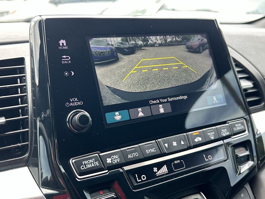 Thumbnail: 2023 Honda Odyssey - 13