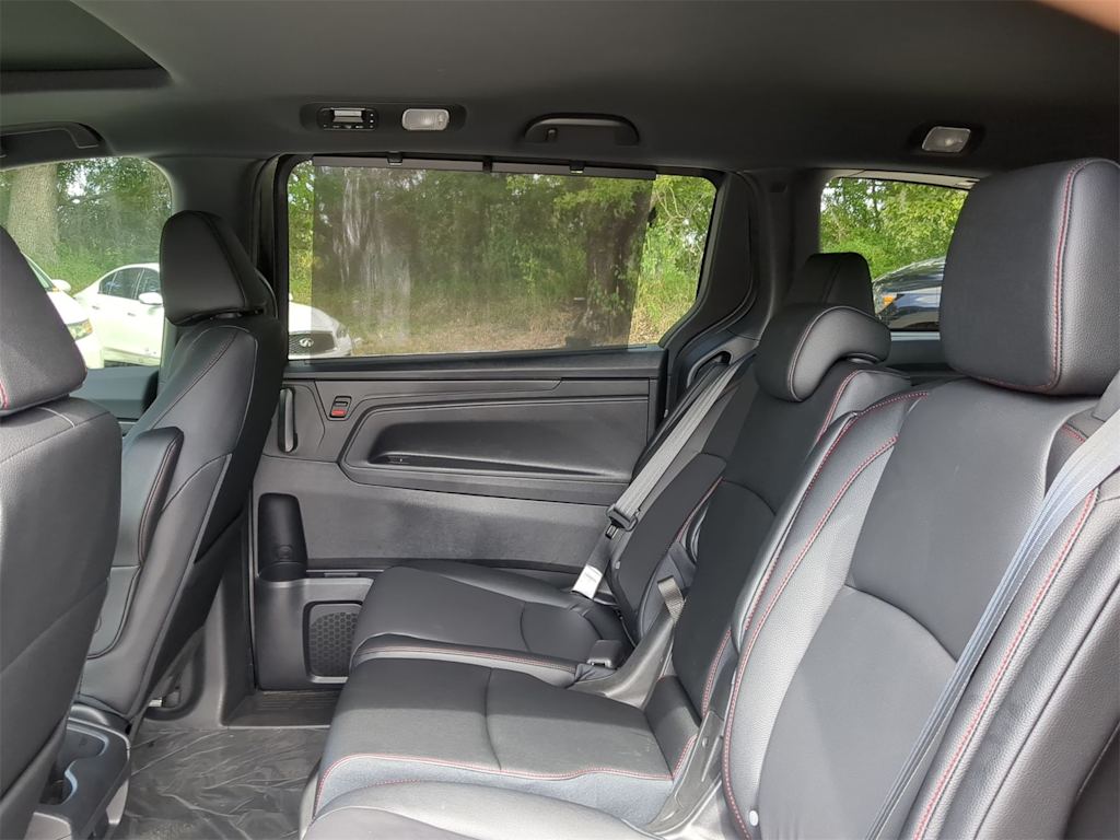 Thumbnail: 2026 Honda Odyssey - 19