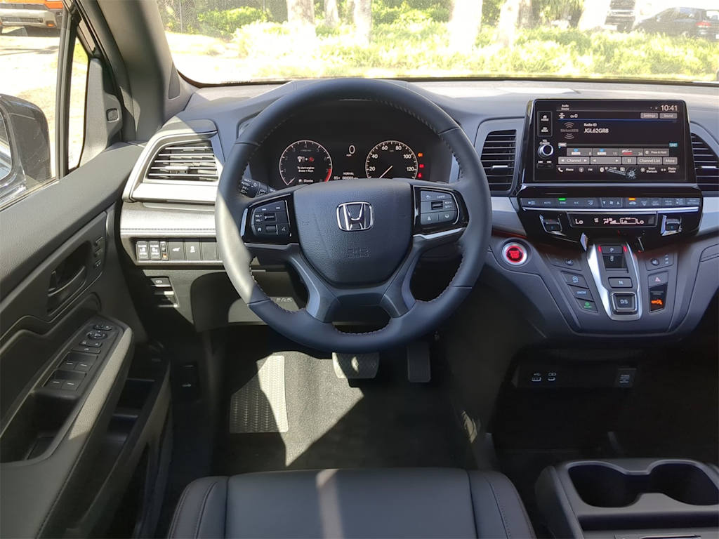 Thumbnail: 2026 Honda Odyssey - 8