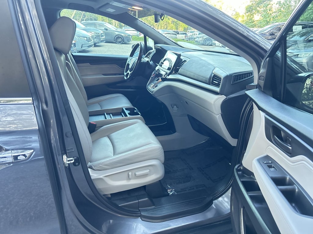 Thumbnail: 2019 Honda Odyssey - 10