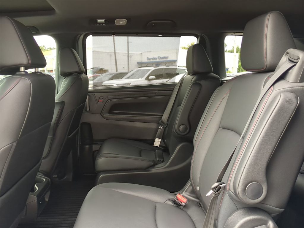 Thumbnail: 2025 Honda Odyssey - 19