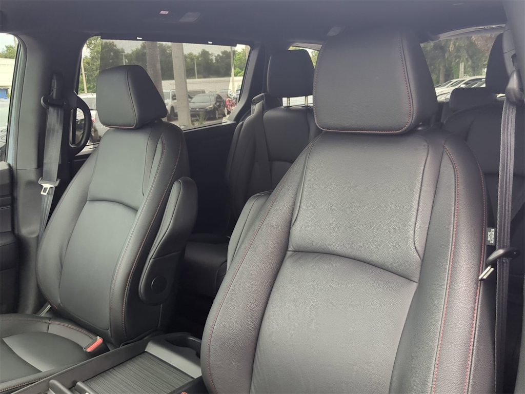 Thumbnail: 2025 Honda Odyssey - 10