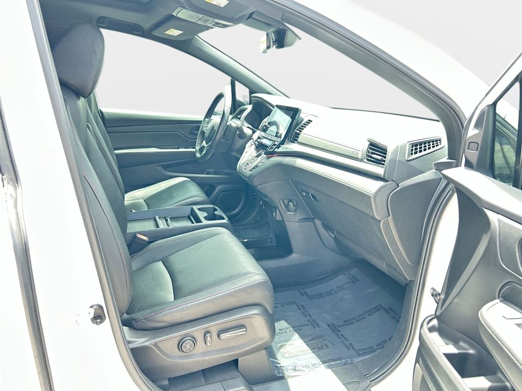 Thumbnail: 2024 Honda Odyssey - 18