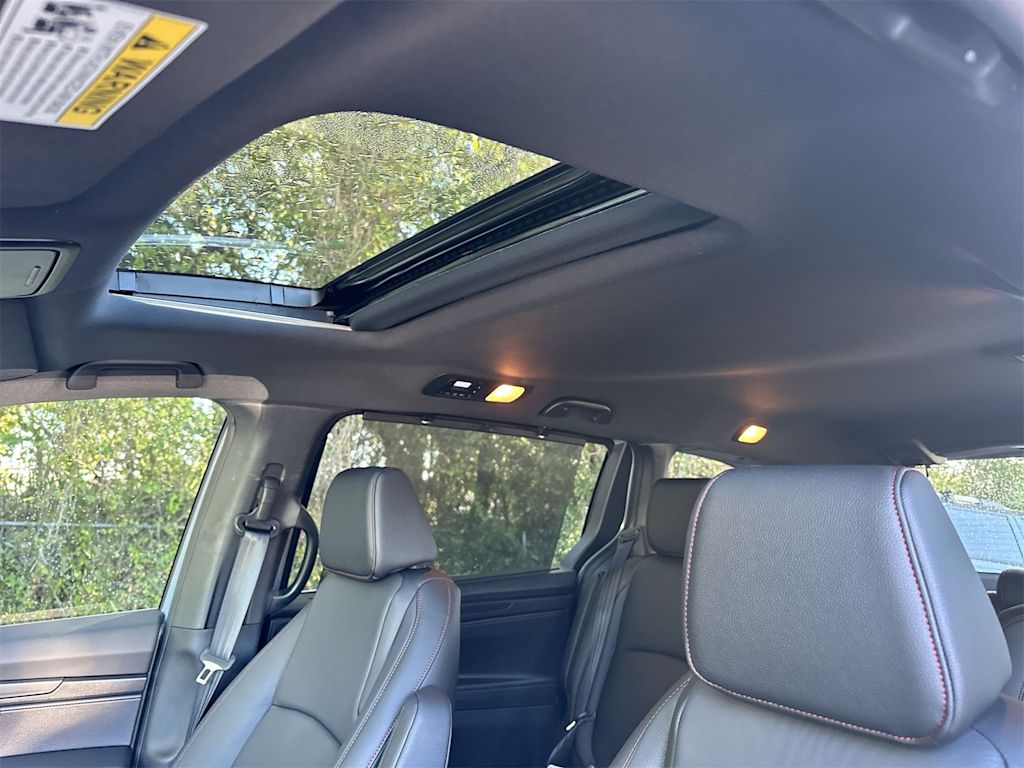 Thumbnail: 2026 Honda Odyssey - 15