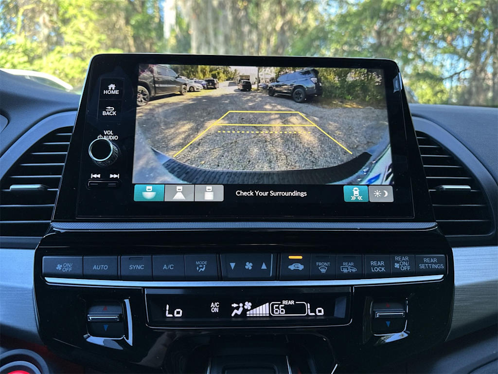 Thumbnail: 2026 Honda Odyssey - 20