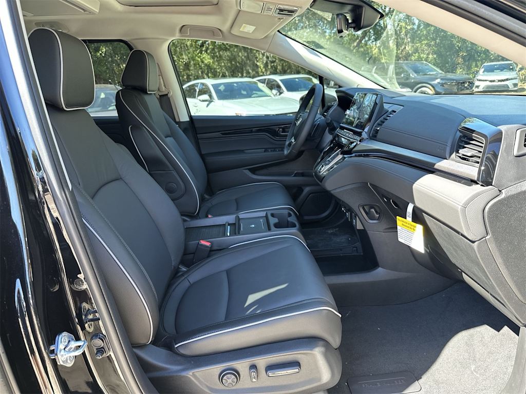 Thumbnail: 2026 Honda Odyssey - 8