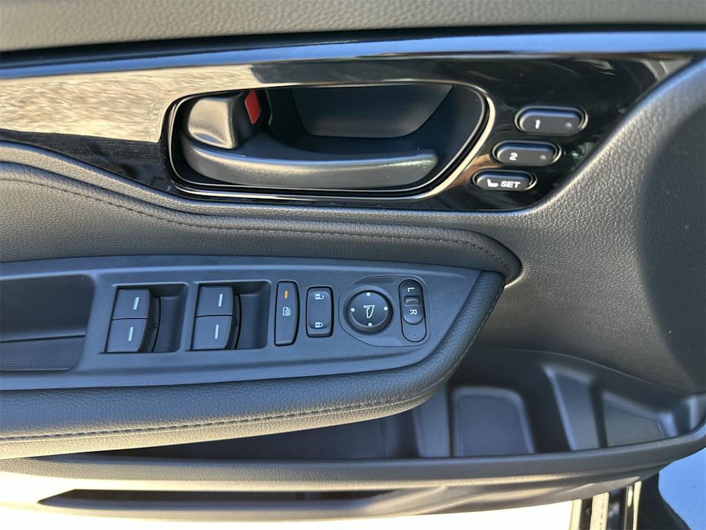 Thumbnail: 2026 Honda Odyssey - 14