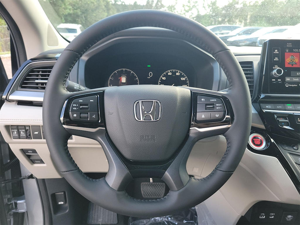 2025 Honda Odyssey Touring 11