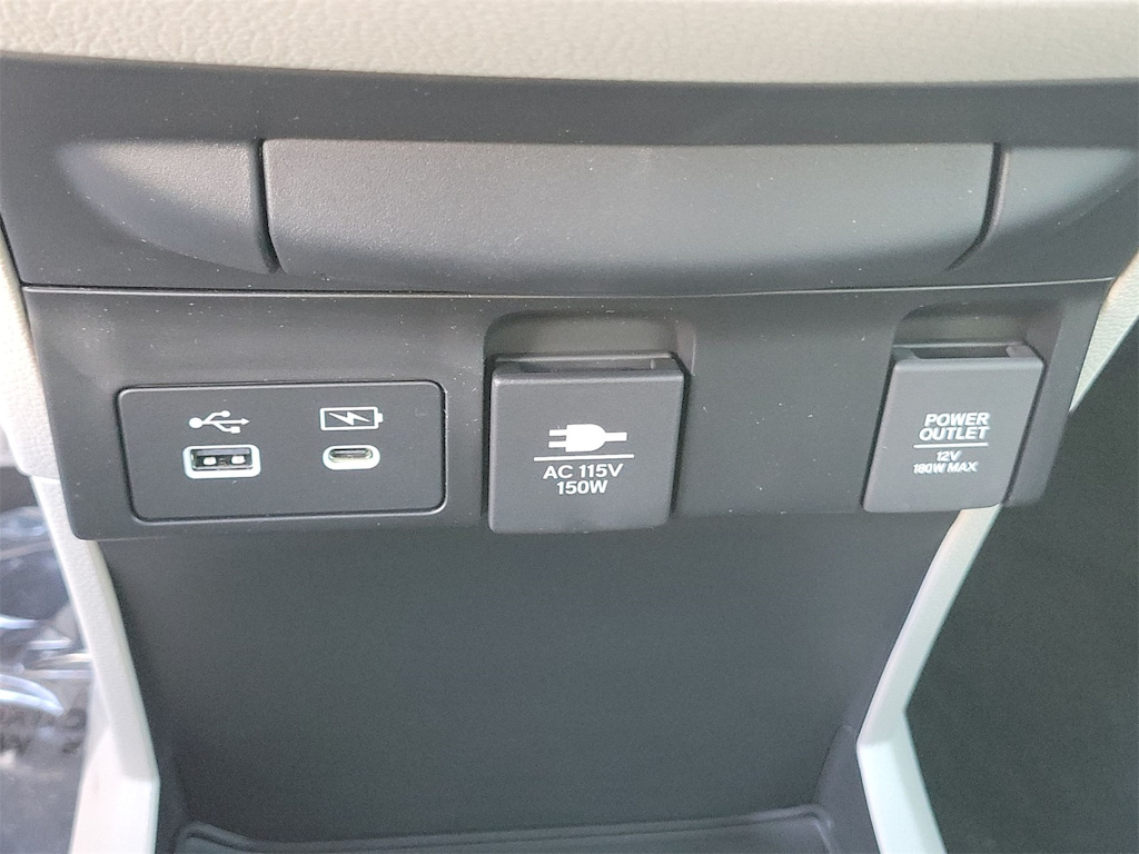 2025 Honda Odyssey Touring 27