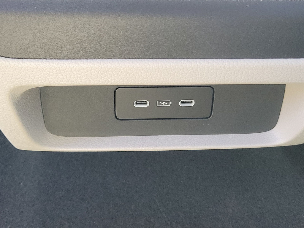 2025 Honda Odyssey Touring 18