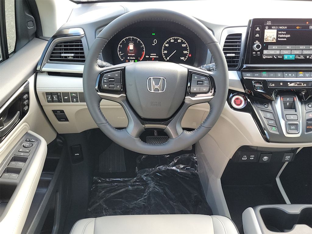 2025 Honda Odyssey Touring 9