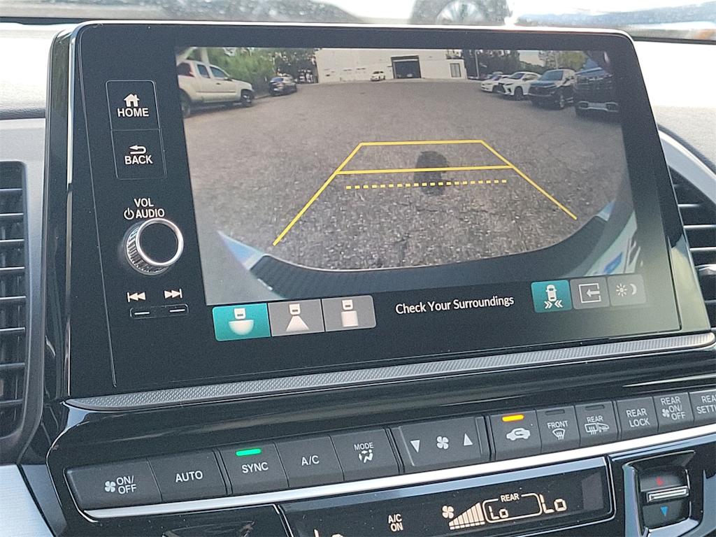 2025 Honda Odyssey Touring 24