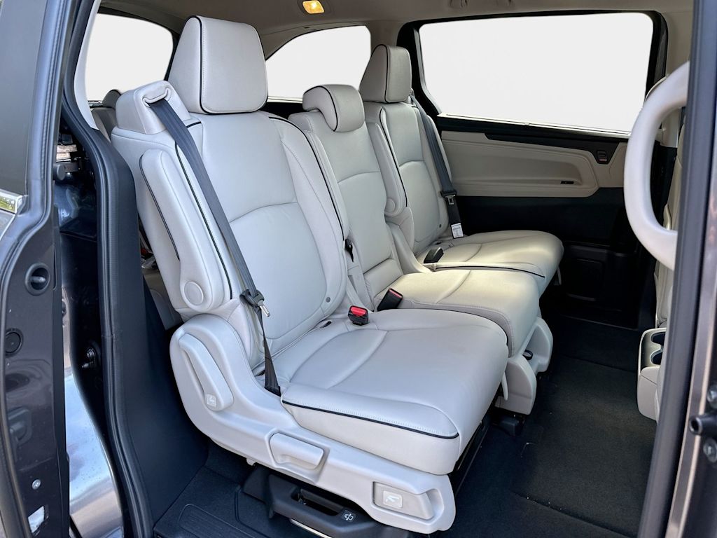 Thumbnail: 2026 Honda Odyssey - 19
