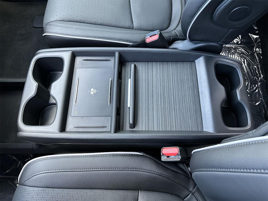 Thumbnail: 2026 Honda Odyssey - 12