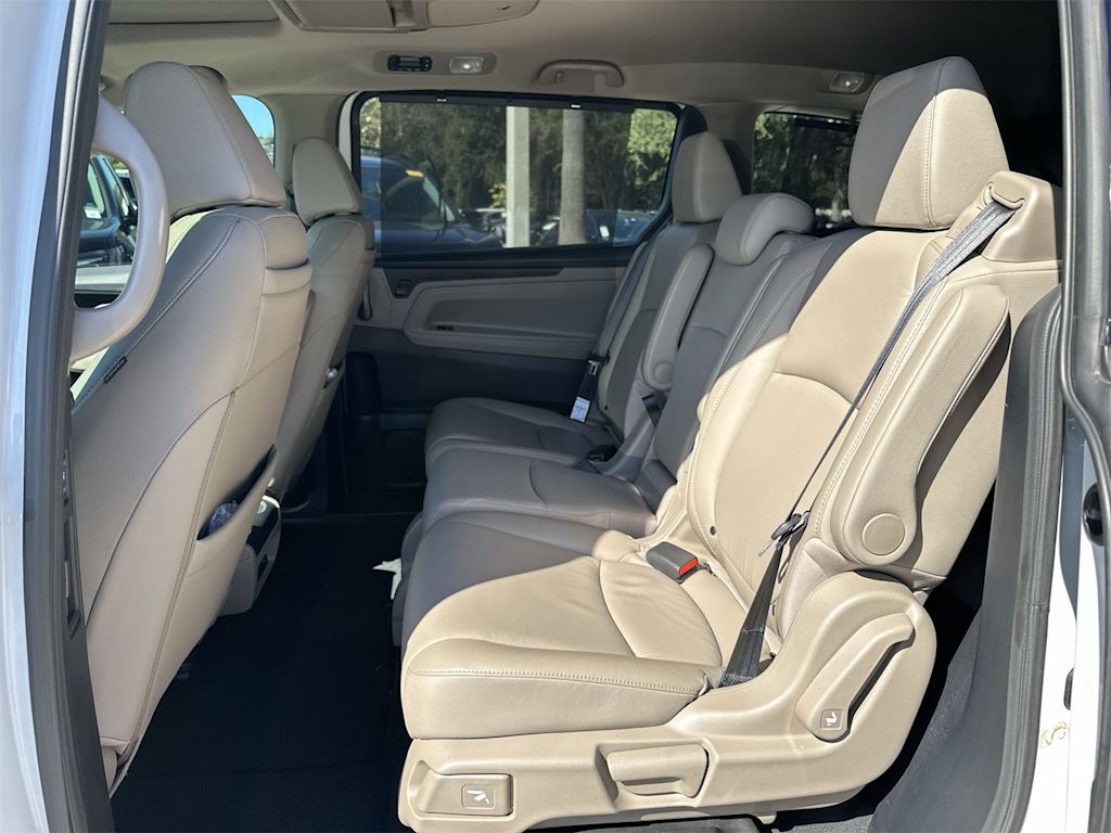 Thumbnail: 2020 Honda Odyssey - 9