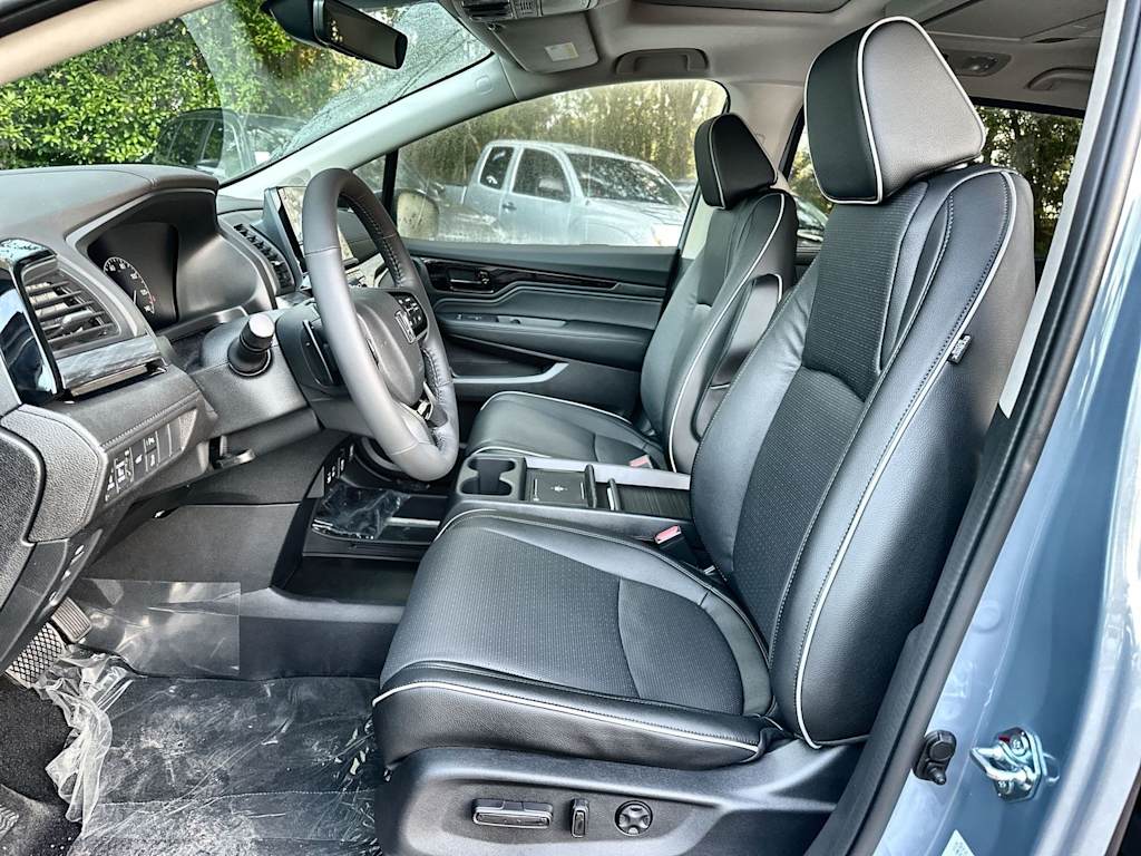 Thumbnail: 2026 Honda Odyssey - 11