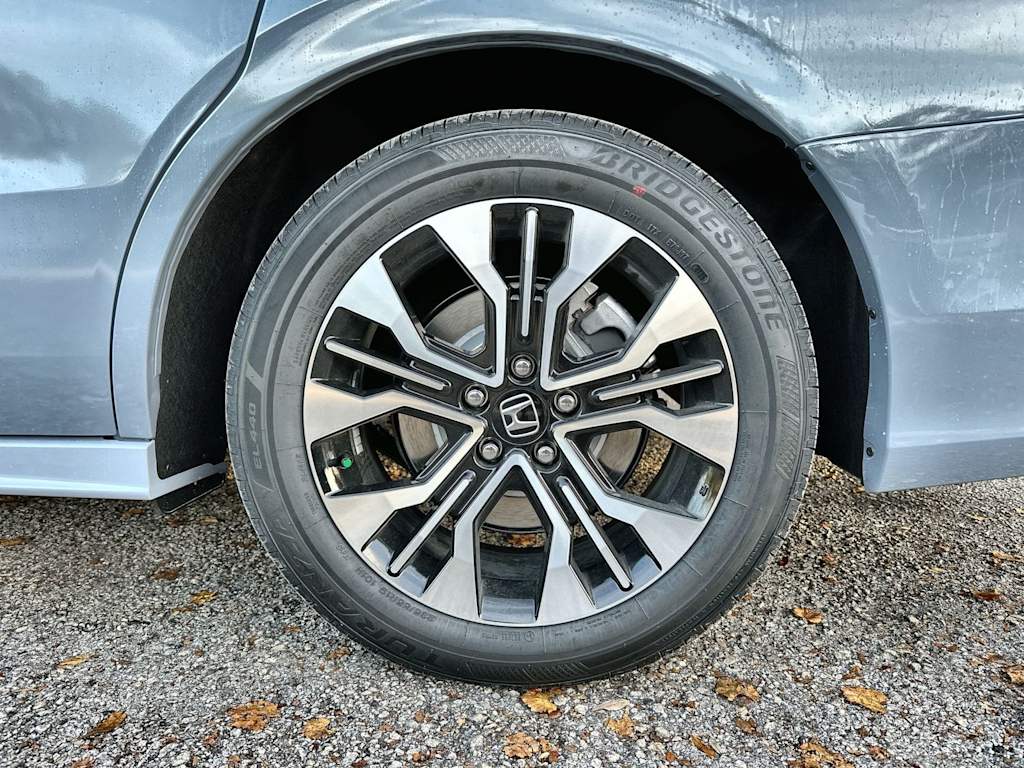 Thumbnail: 2026 Honda Odyssey - 8