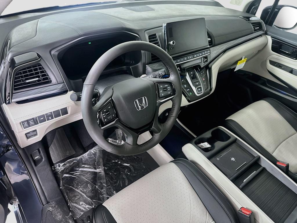 Thumbnail: 2026 Honda Odyssey - 2