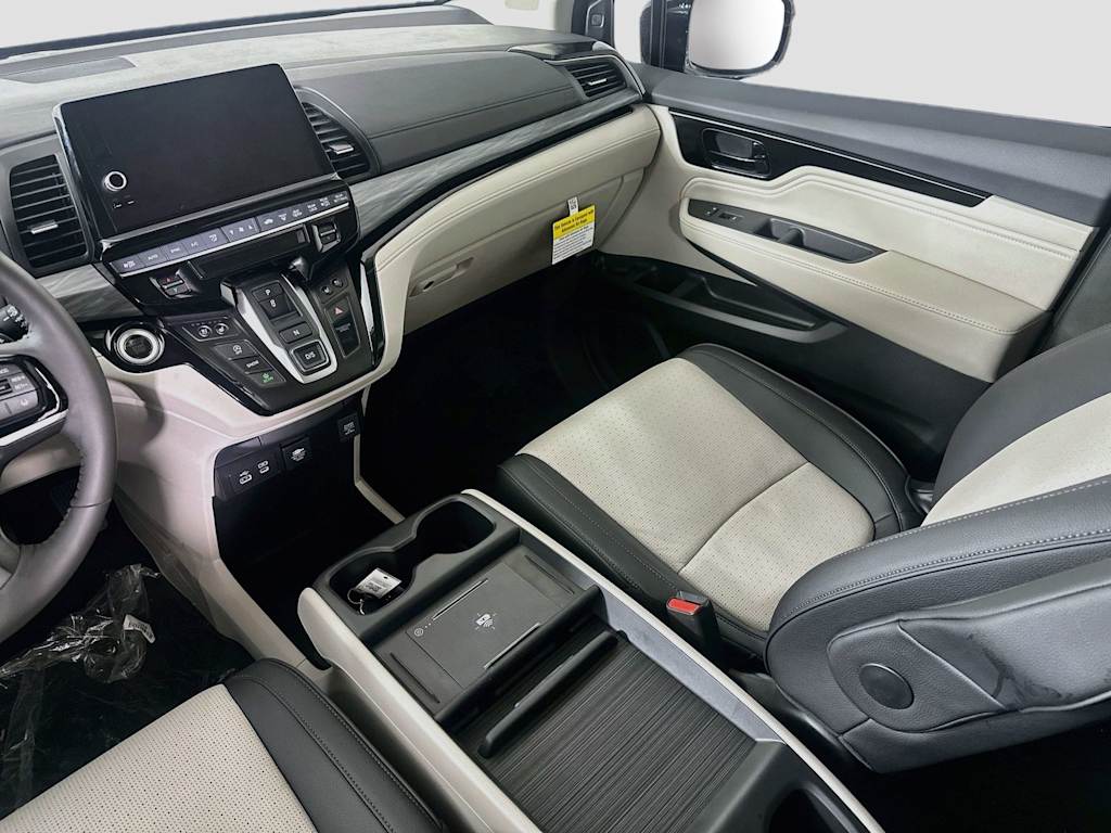 Thumbnail: 2026 Honda Odyssey - 14