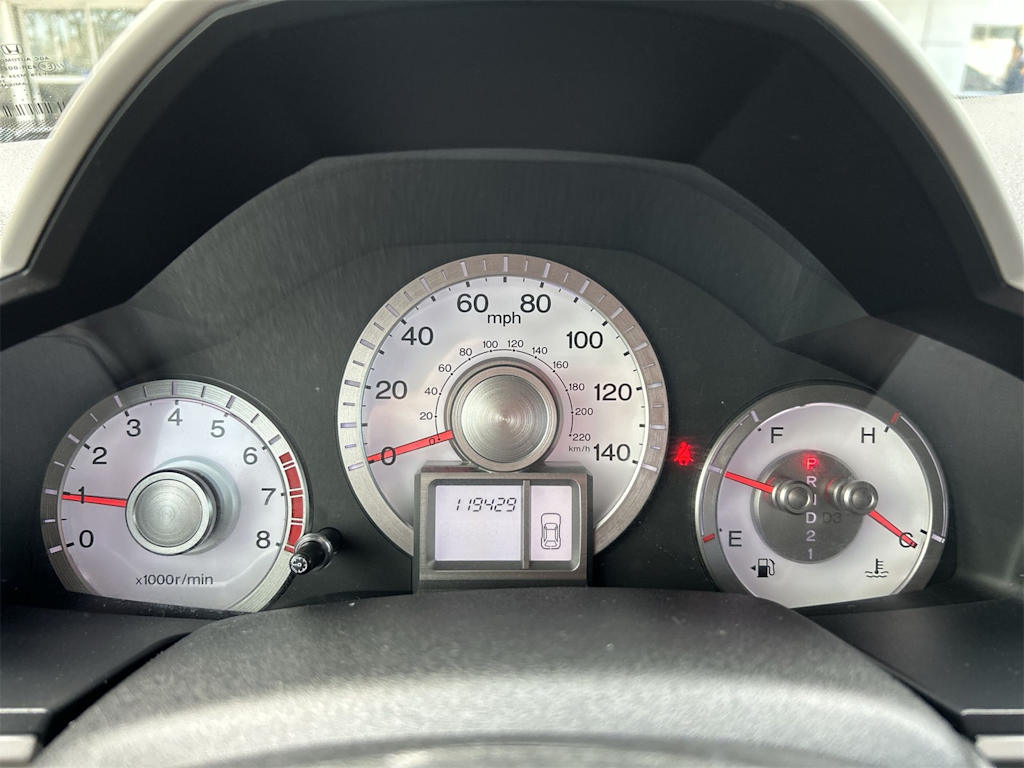 Thumbnail: 2011 Honda Pilot - 15