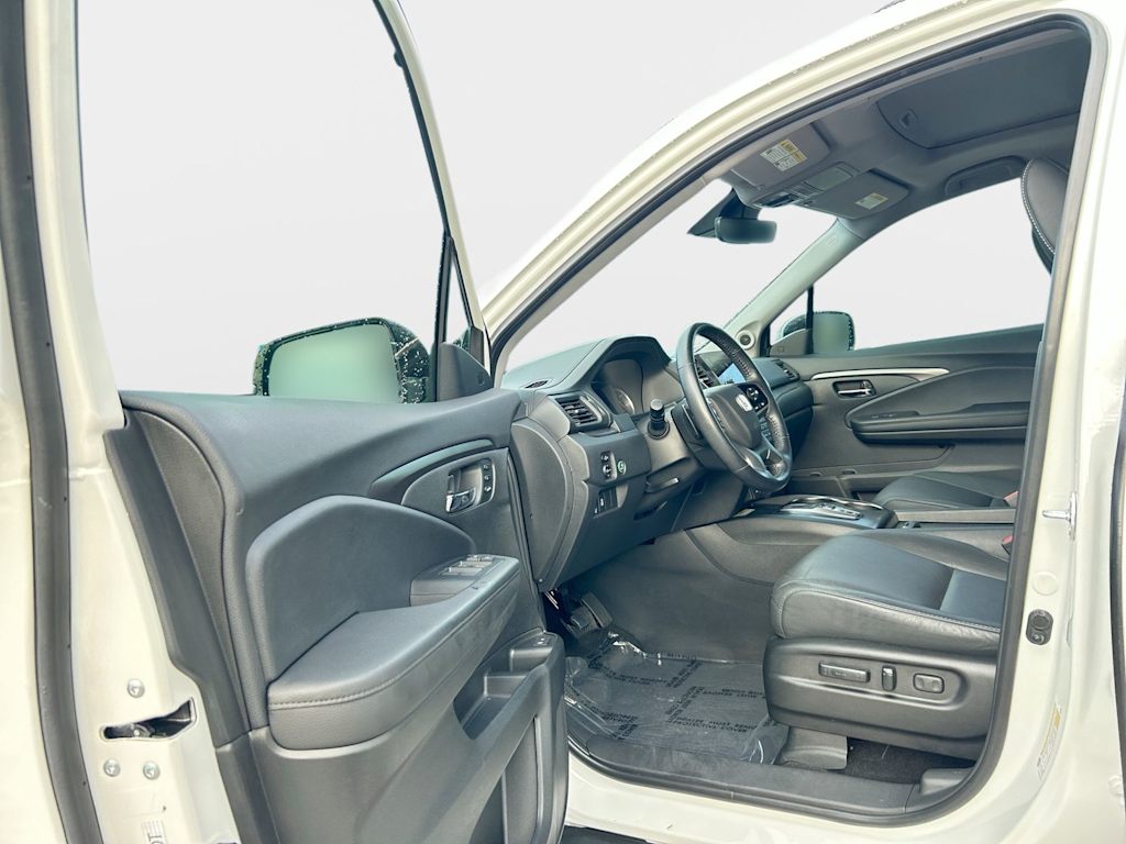 Thumbnail: 2022 Honda Pilot - 18