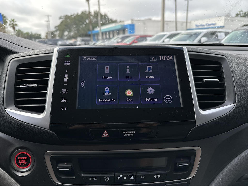 Thumbnail: 2016 Honda Pilot - 18