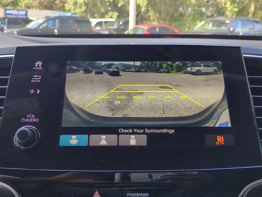 Thumbnail: 2021 Honda Pilot - 23