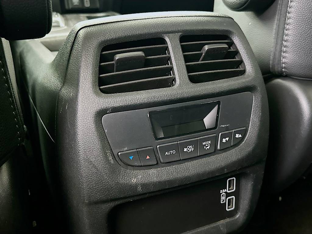 Thumbnail: 2021 Honda Pilot - 22