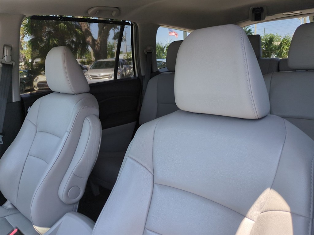 2021 Honda Pilot EX-L 10