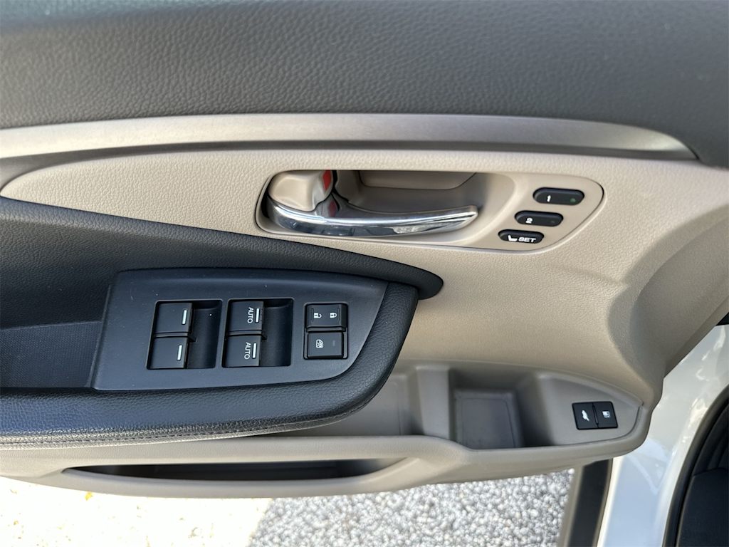 Thumbnail: 2020 Honda Pilot - 16