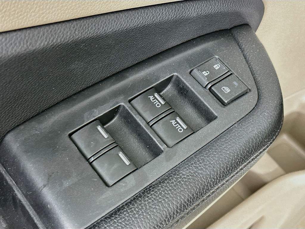 Thumbnail: 2019 Honda Pilot - 29