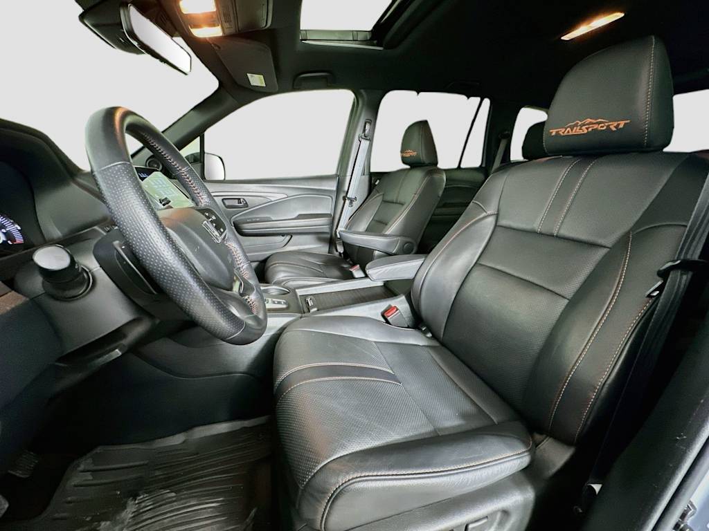Thumbnail: 2023 Honda Passport - 10