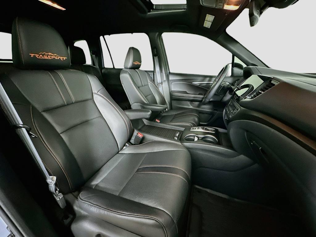 Thumbnail: 2023 Honda Passport - 11
